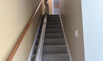 1434 Ohio St, Bangor, ME 04401