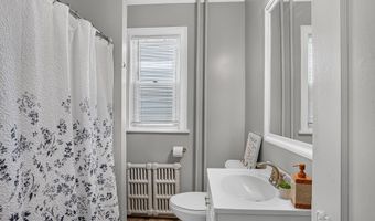 28 Kent St, Albany, NY 12206