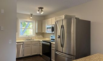 250 Husson Ave 1D, Bangor, ME 04401