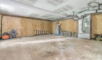 19 Green Valley Rd, Asheville, NC 28806