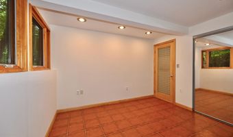 7019 MACARTHUR Blvd, Bethesda, MD 20816
