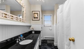 38 Harrison Ave 2, Newport, RI 02840