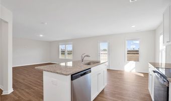 208 Buggy Top Ln, Autryville, NC 28318