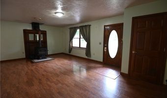 6610 6th Ave, Andover, OH 44003