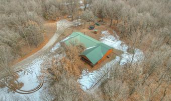 116 Hambrich Hollow Rd, Anderson, MO 64831