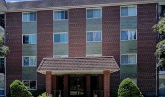 1030 S FERNANDEZ Ave 1T, Arlington Heights, IL 60005