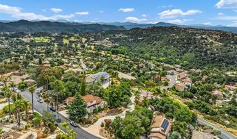 28521 Gladstone Ct, Escondido, CA 92026
