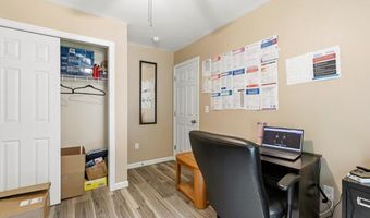 14 Fox Hollow Dr, Auburn, ME 04210