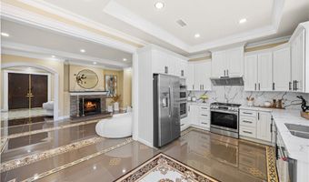 185 W Palm Dr, Arcadia, CA 91007