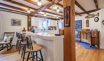 71 Brook Rd, Falmouth, ME 04105