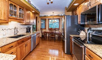 2133 Polk Dr, Ames, IA 50010