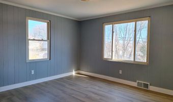 155 Second St, Auburn, ME 04210