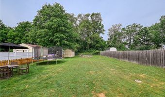 3236 S Bender Ave, Akron, OH 44319