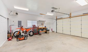 580 E COTTAGE Ln, Alpine, WY 83128