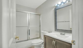 238 S LAKEVIEW Blvd, Chandler, AZ 85225