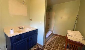 4207 S County Trl, Charlestown, RI 02813