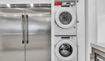 9801 Collins Ave 5U, Bal Harbour, FL 33154