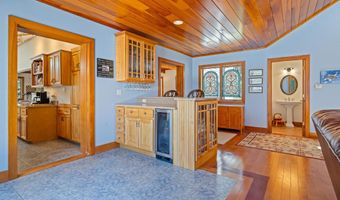 1006 Goose Pond Rd, Canaan, NH 03741