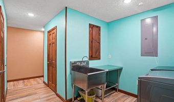 2089 Pike Pond Rd, Alford, FL 32420