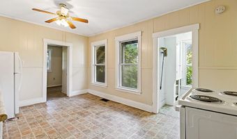 12 Weston St, Augusta, ME 04330