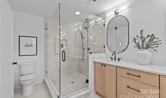 2461 Eaton Rd, Charlotte, NC 28205