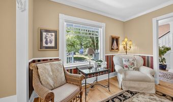 496 Beach St, Ashland, OR 97520