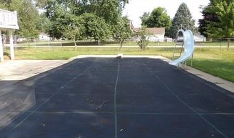 3225 W Cir, Adrian, MI 49221