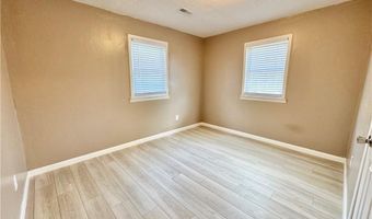 1318 W Tibbs St, Austin, IN 47102