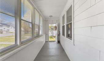 9 Youlden Ave, Cranston, RI 02910