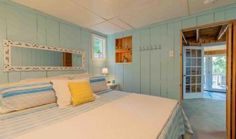 30 S Shore Dr, Barnstead, NH 03225