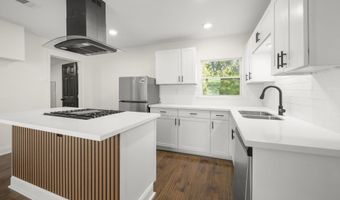 3639 Groom Rd, Baker, LA 70714