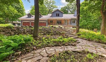 3355 Trading Post Trl S, Afton, MN 55001