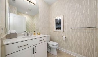 250 W Spring St 1214, Columbus, OH 43215