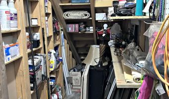 W16468 S Hilbert Dr, Armstrong Creek, WI 54103