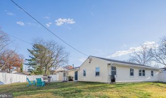 12324 KEMMERTON Ln, Bowie, MD 20715