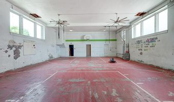 107 E 7th Ave, Arkansas City, KS 67005