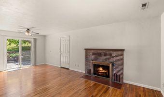 1556 Windsor St, Ashland, OR 97520