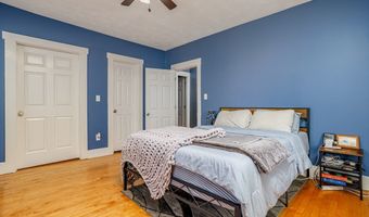 15 Central St, Ashburnham, MA 01430