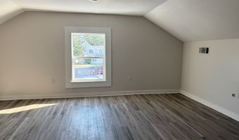 133 Ave E, Apalachicola, FL 32320