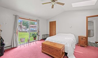 13166 Meadow St NE, Alliance, OH 44601
