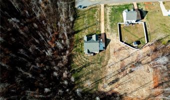 3506 Wesley Point Dr, Browns Summit, NC 27214