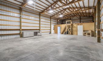 64960 Hunnell Rd, Bend, OR 97703