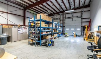 376 Dry Bridge Rd B2, North Kingstown, RI 02852