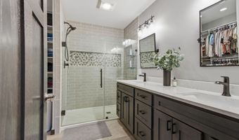 1209 Kettering Dr, Aberdeen, SD 57401