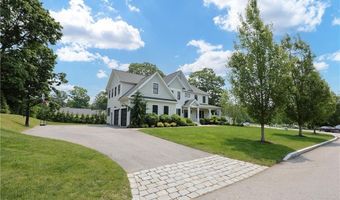 2 Bluemead Farm Ln, Barrington, RI 02806