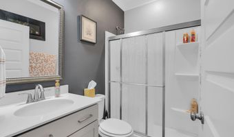4142 Crest Ridge Ln, Boiling Springs, SC 29316