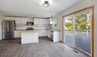 461 Winding Canyon Way, Algonquin, IL 60102