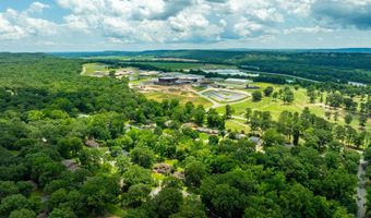 2244 Lee St, Batesville, AR 72501