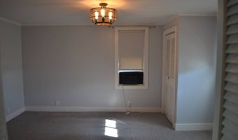 144 W Main St, Albion, IL 62806