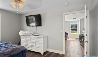 2403 Hog Jaw Rd, Arab, AL 35016